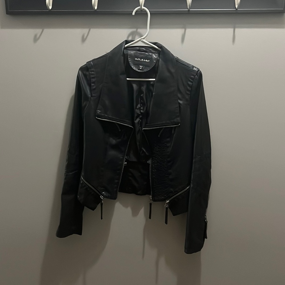 Women’s Leather Jacket - Picture 3 of 6